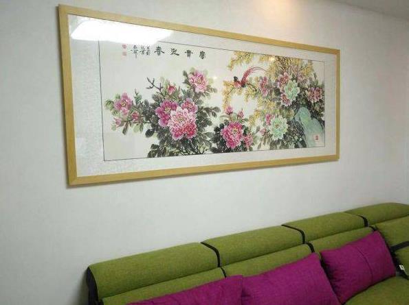 精心挑选的这些横幅花鸟画作品，让客厅沙发墙很美很有格调