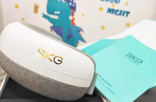 用skg仪脖子长红疙瘩怎么回事？skg仪不震动了中间掉出来是咋回事