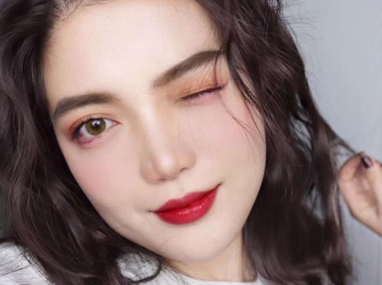 拼多多美瞳为什么那么便宜?美瞳着色直径13.2大吗?