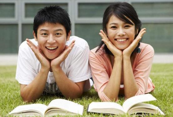 大学走读必须是本市的吗?大学申请不住校难吗?