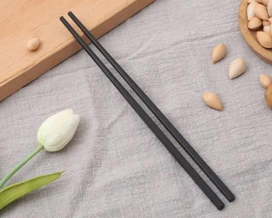 新买的筷子该如何杀菌?哪些土方法能给碗跟筷子消毒?