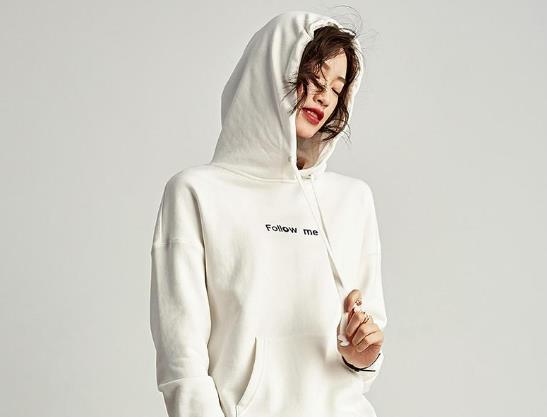 卫衣含棉多少才不会起球?怎么让卫衣不勒脖子?