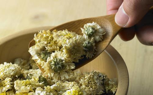 多吃蔬菜能降压 老年人吃5种蔬菜可降血压